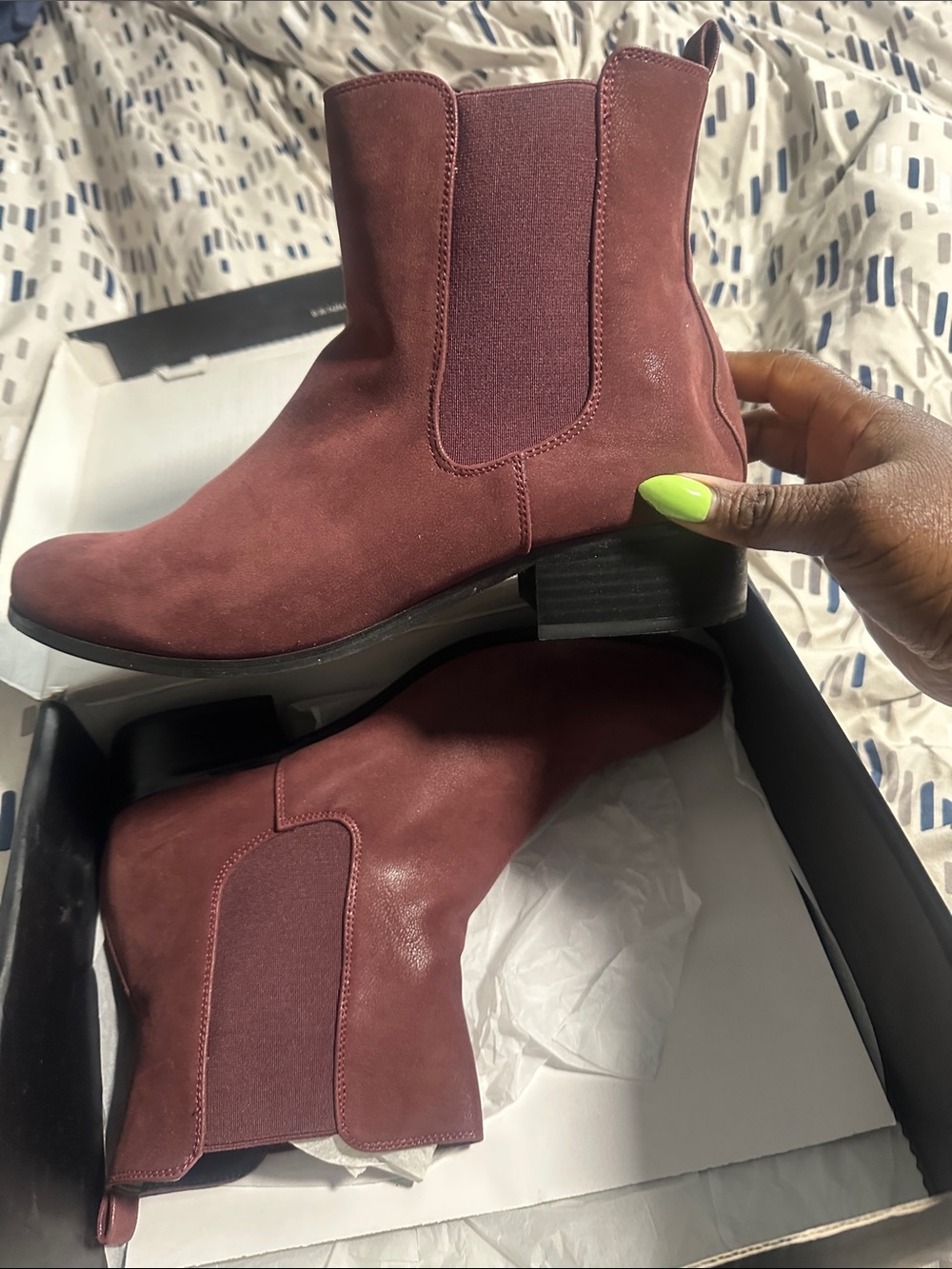 Women's Burgundy Chelsea Ankle Boots - Sleek Pull-On Design